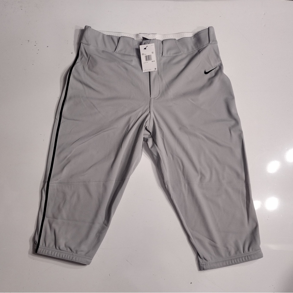 Nike Gray Athletic Bottoms size XXL brand new w tags